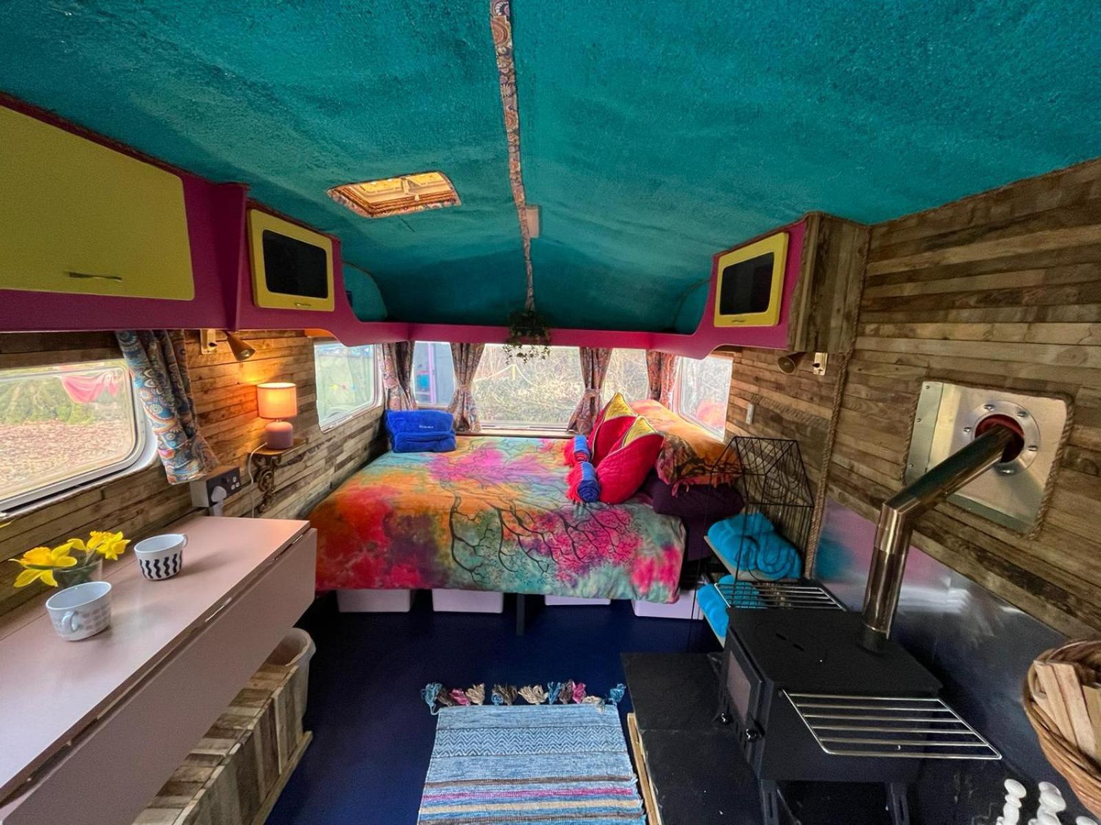 Budget Stay, In Lovely Private Setting With Rustic Charm, Log Burner, Fire Pit, Campers Kitchen & Eco Loo No Bedding Supplied Нарберт Екстер'єр фото