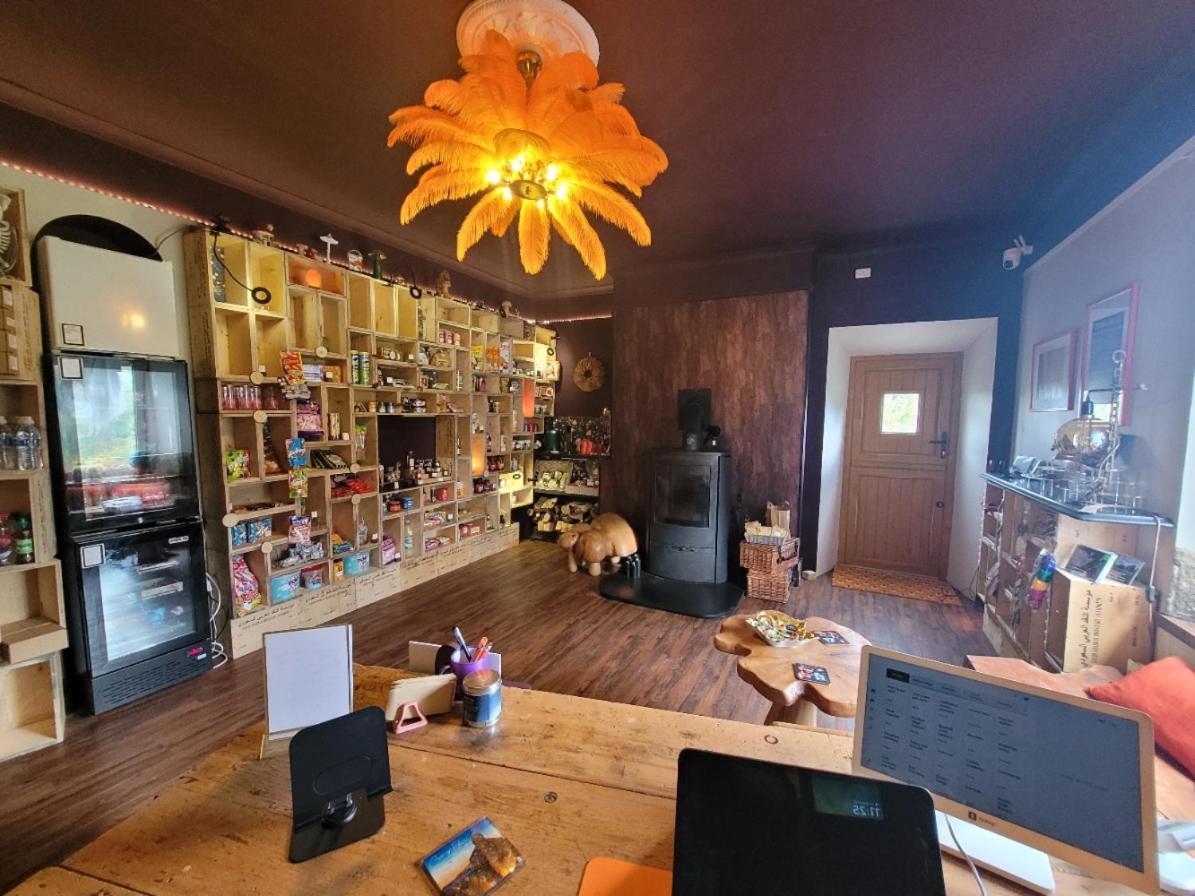 Budget Stay, In Lovely Private Setting With Rustic Charm, Log Burner, Fire Pit, Campers Kitchen & Eco Loo No Bedding Supplied Нарберт Екстер'єр фото
